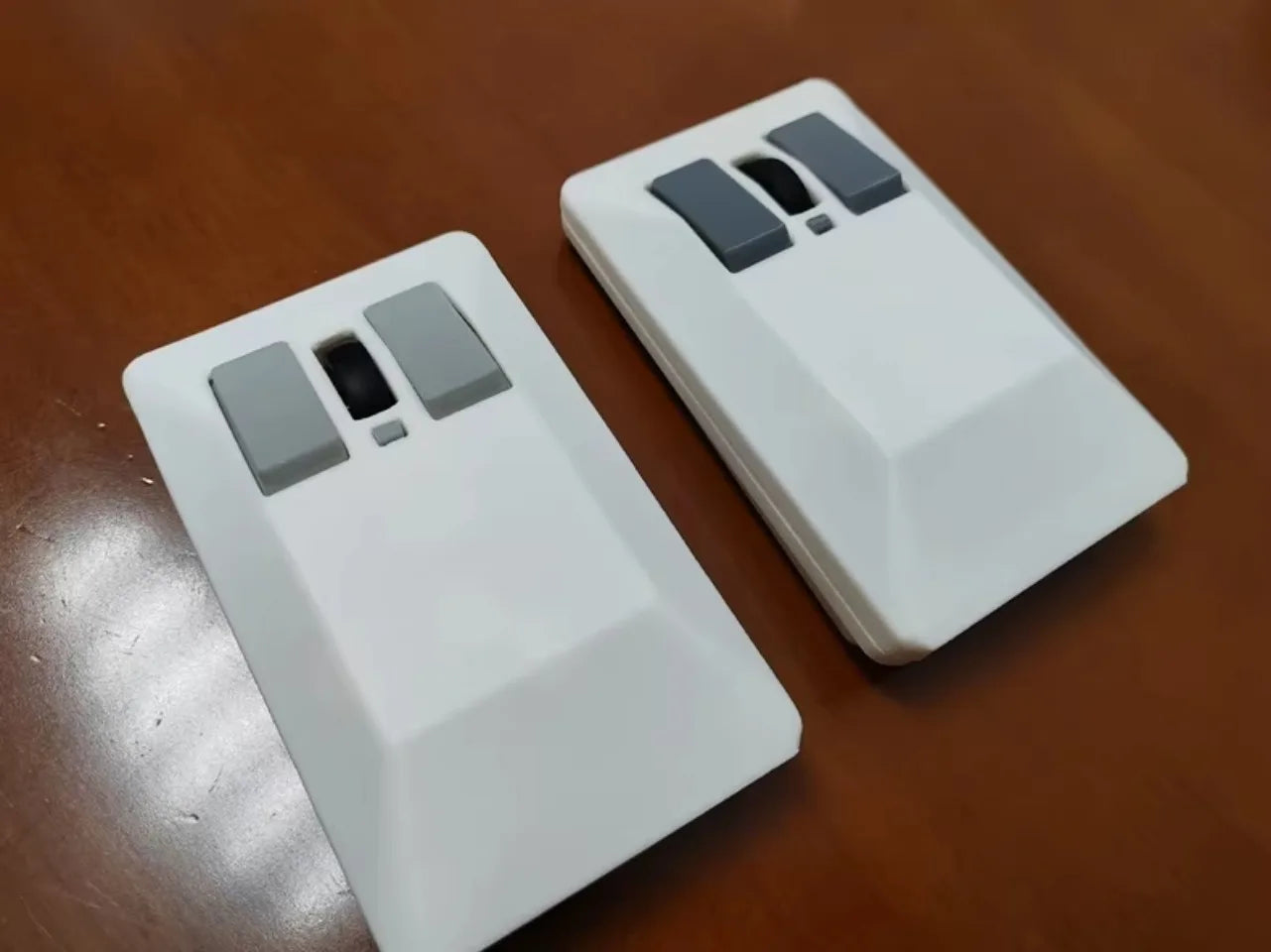 Retro Mouse Atari ST/ Commodore Amiga 1351 2.4G Wireless 80s Style Replica Tank Mice Custom Office Mouse PC Accessories Gift