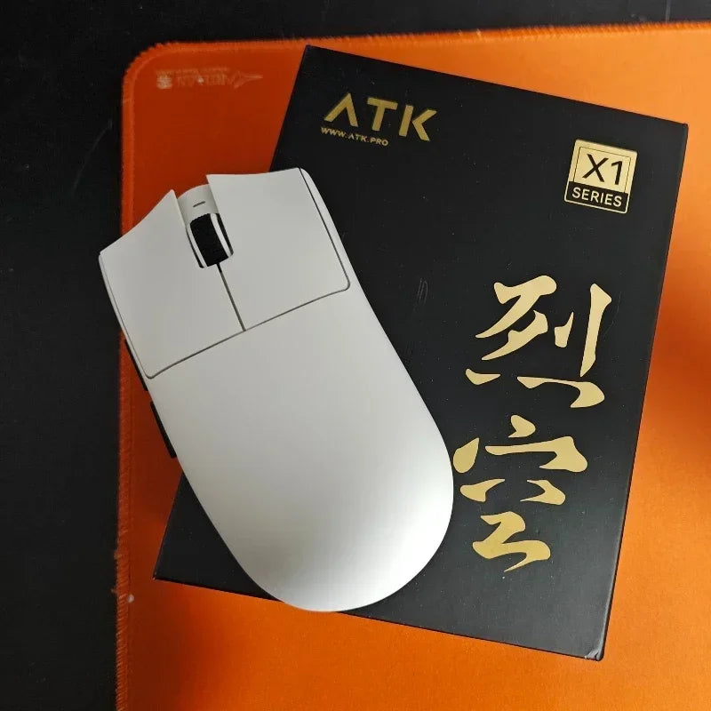 ATK X1 SE Starlight Wireless Lightweight Mouse PAW3395 26K DPI Hub Page Driver 1000Hz Wired Gaming Mouse PC Player Accessories